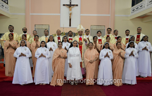 Apostolic Carmel Nuns take Final vows